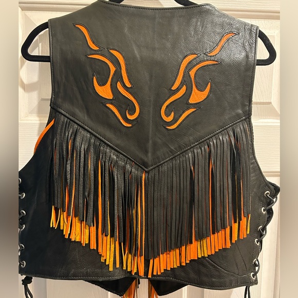 Vintage Leather Fringe Vest with Coin Buttons - Picture 6 of 8